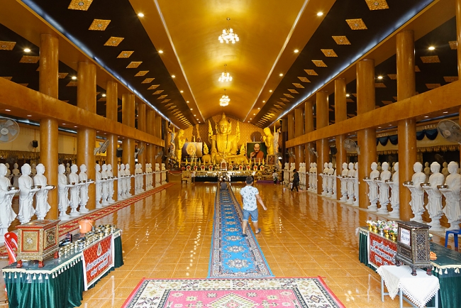 Prasat Sa Kamphaeng Yai-001